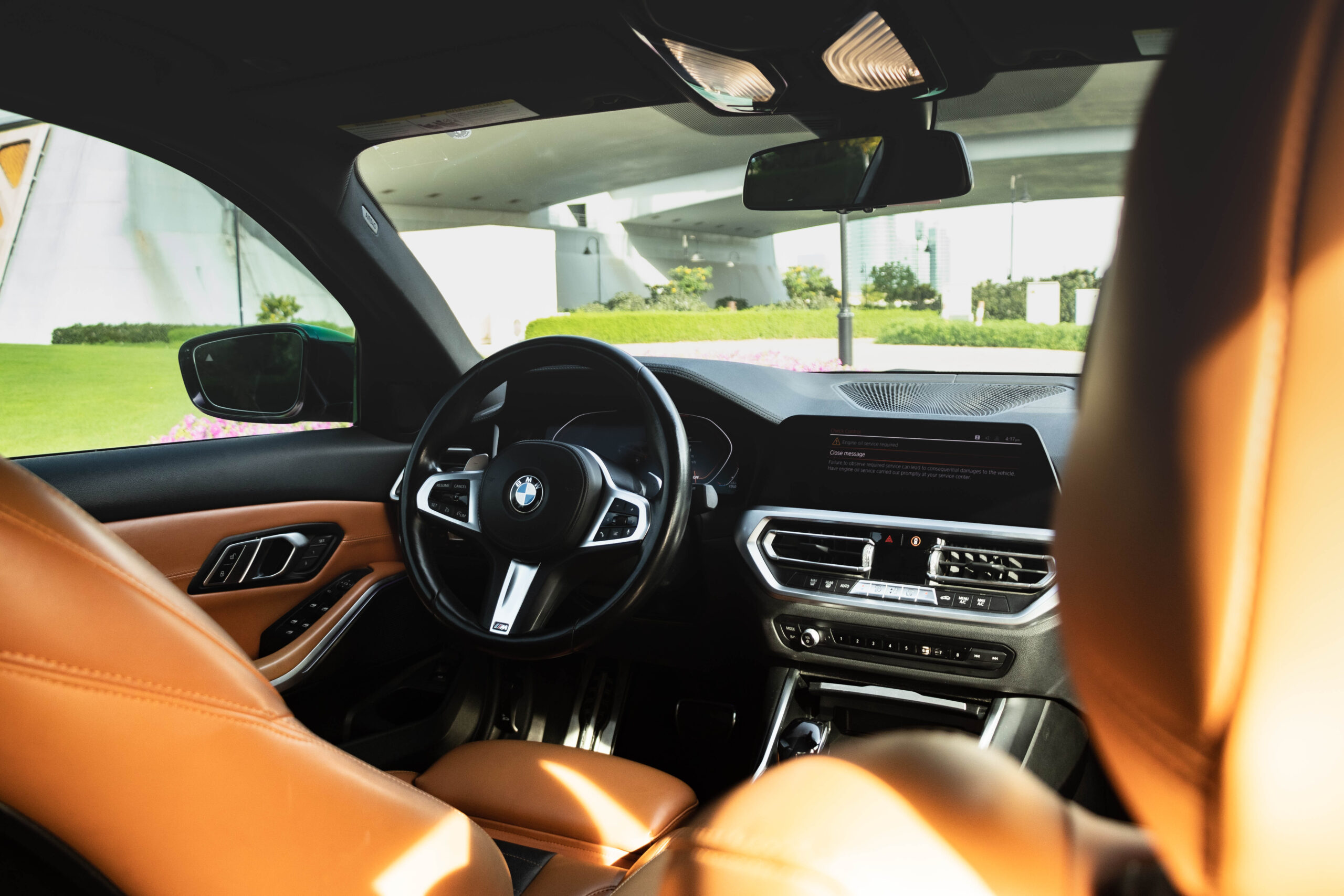 Car rental rates in Dubai